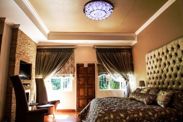 Tuishuis Executive Suite 7